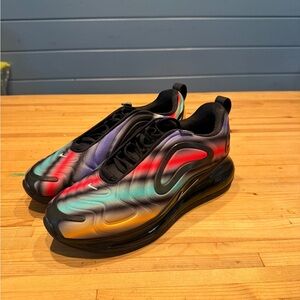 Nike Air Max 270 “color streak”